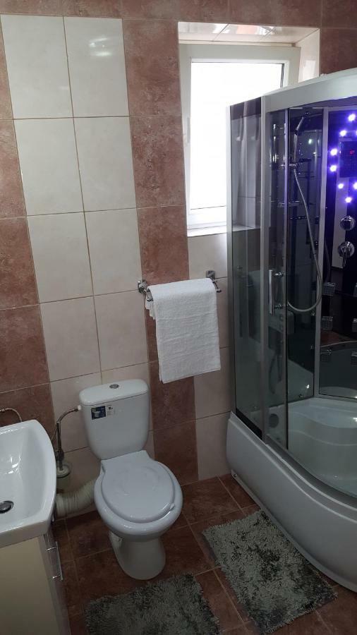 Apartament Matei Apartment Констанца Екстериор снимка